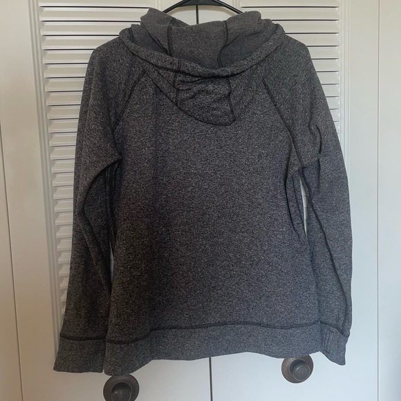 Avia Hoodie - Picture 5 of 6